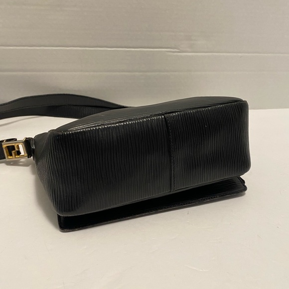 Fendi Vintage Crossbody/shoulder bag - Picture 8 of 13